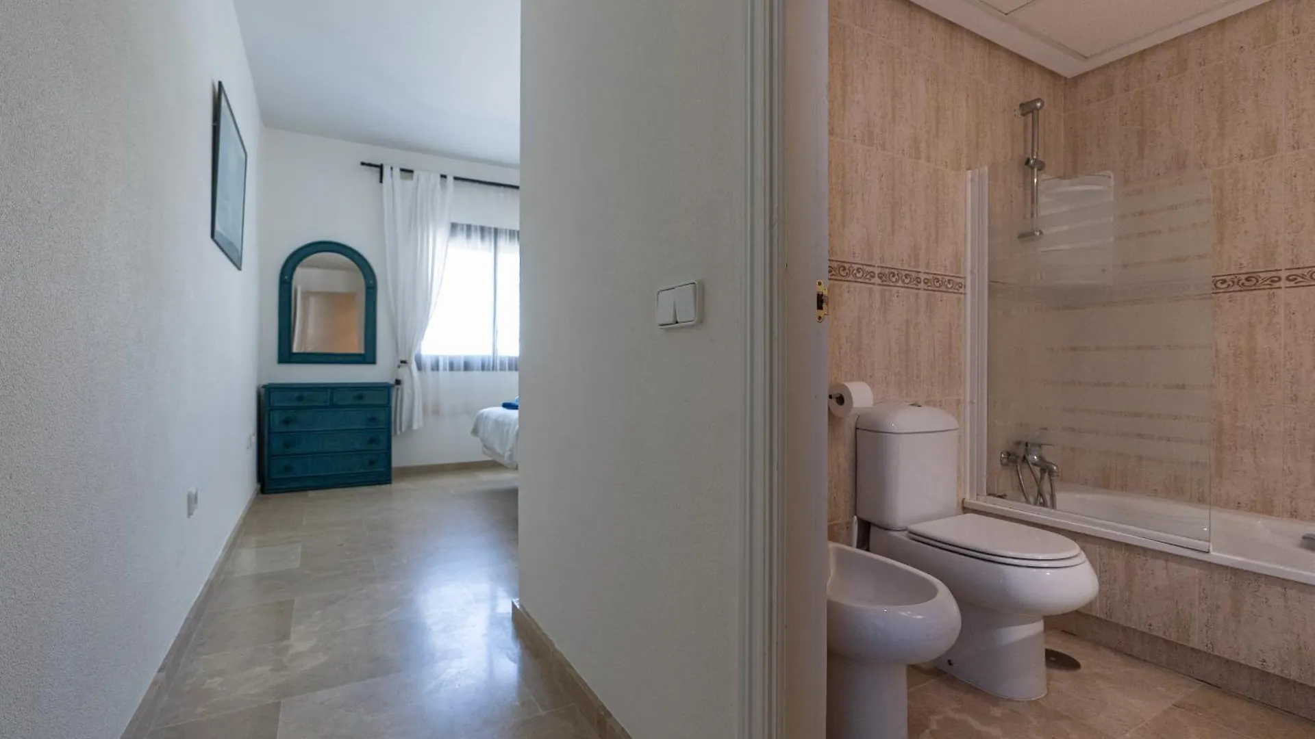 952 Marina Duquesa Apartman Manilva
