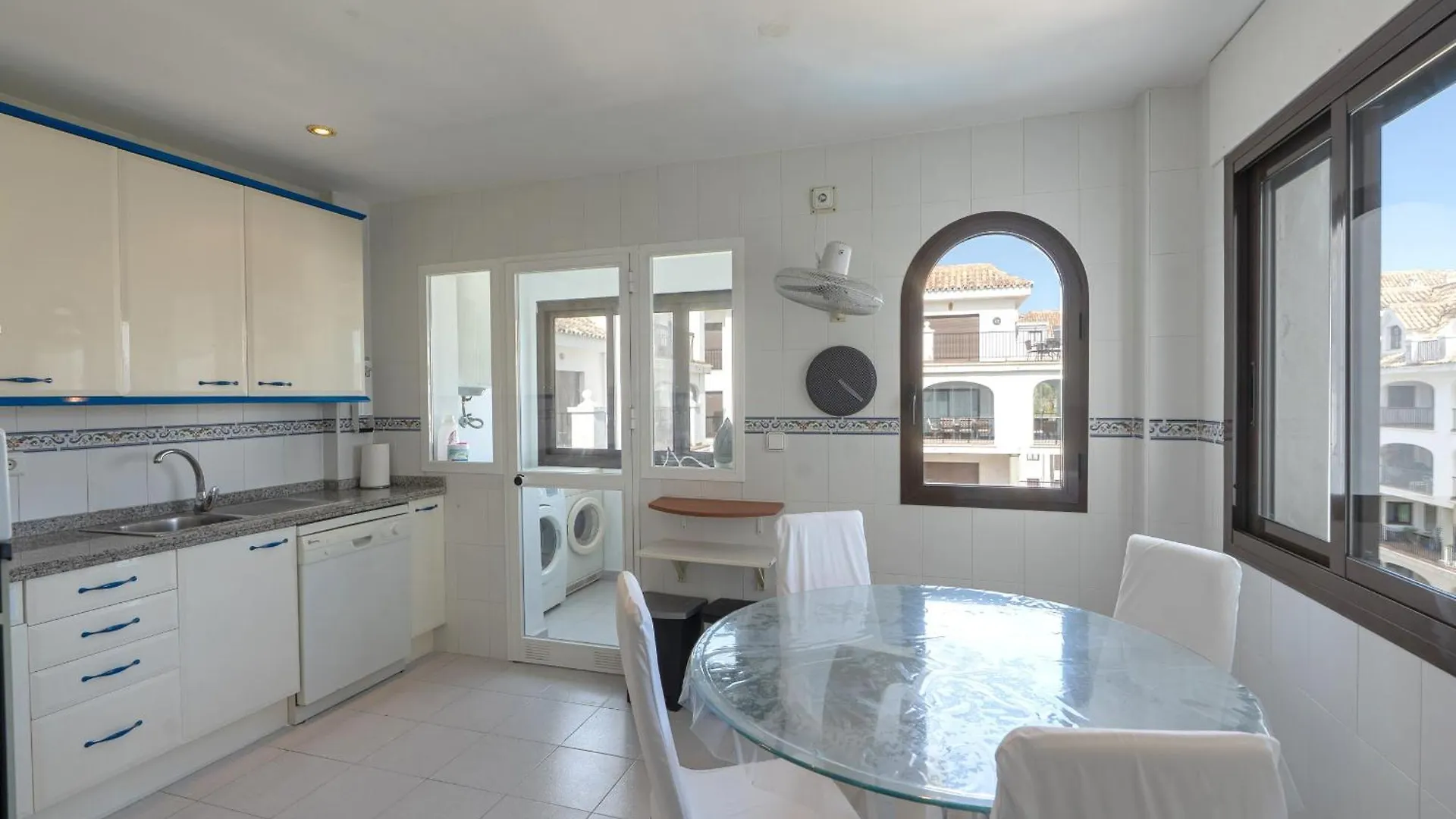 952 Marina Duquesa Apartman Manilva