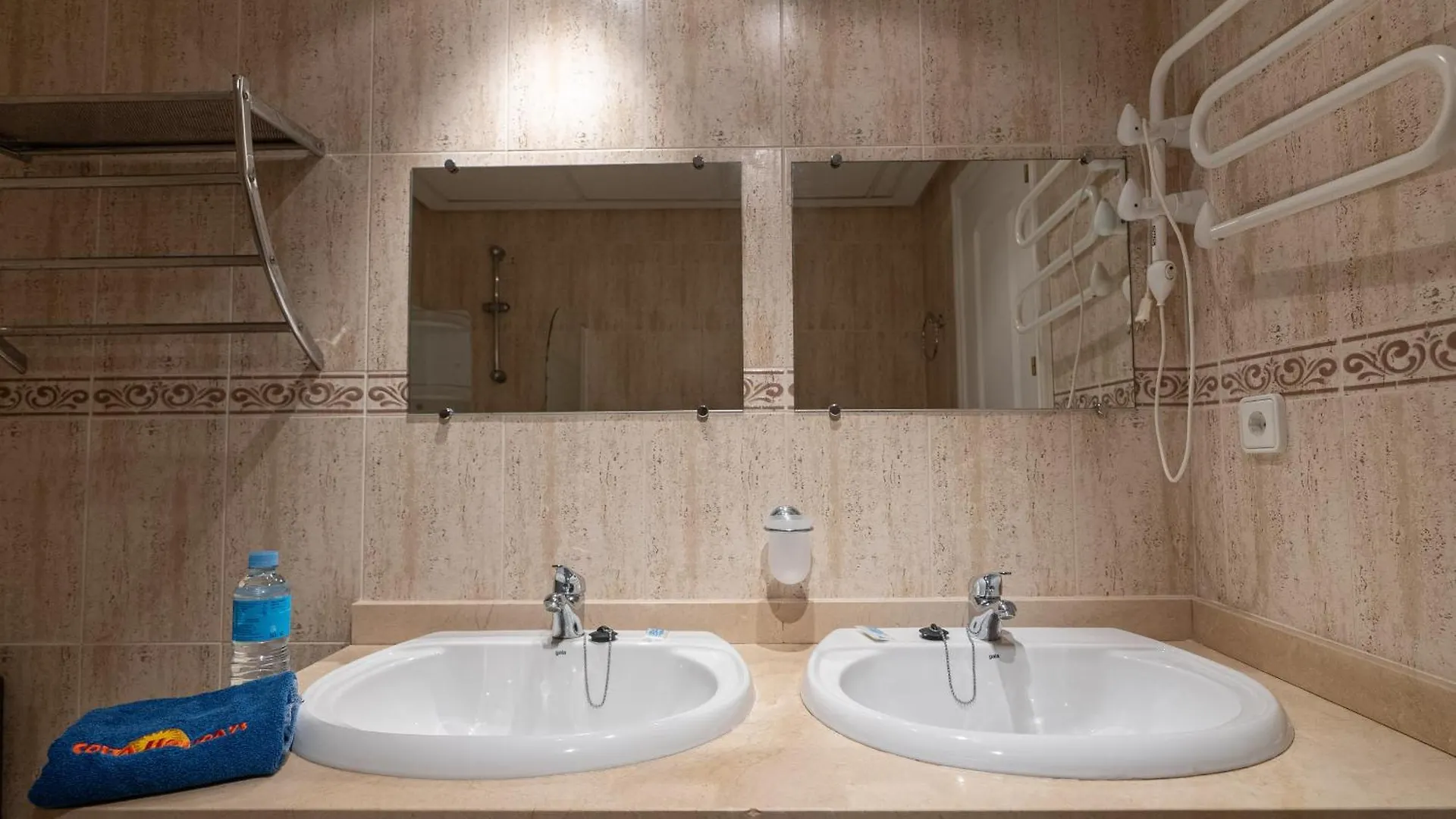 952 Marina Duquesa Apartman Manilva